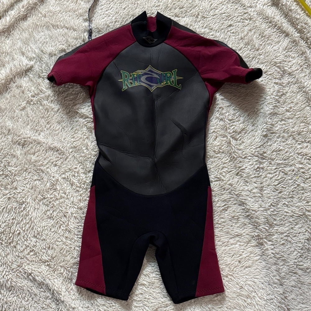 Rip Curl Kids Rashguard - Black and Burgundy
